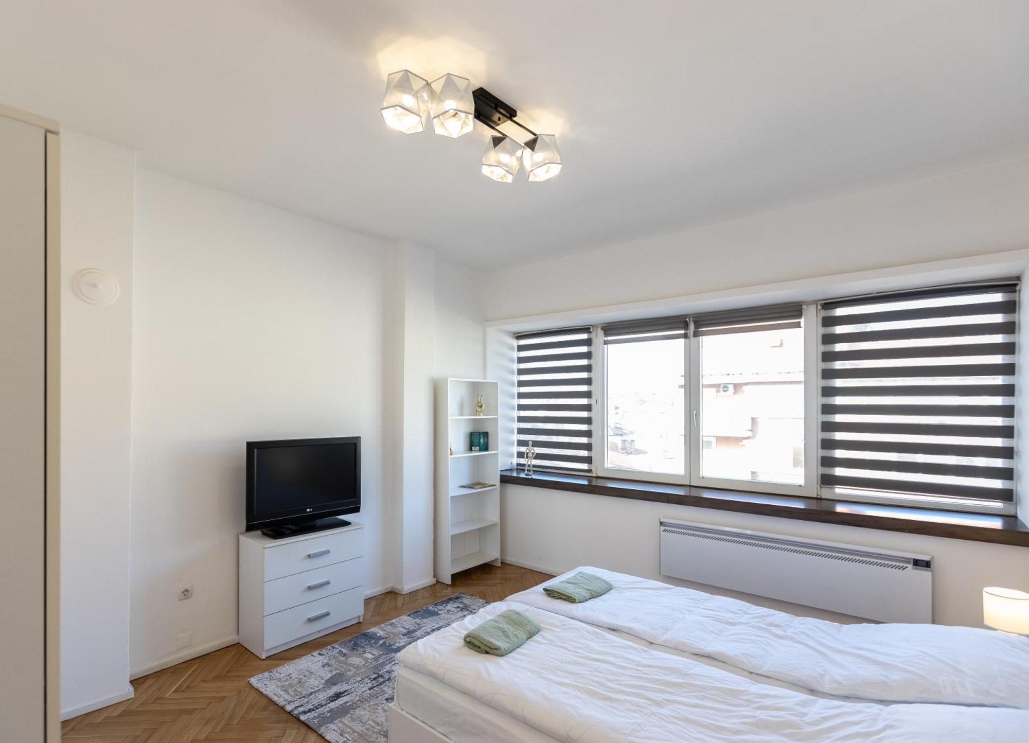 Ferienwohnung 1Bdr Flat In Center Of Sofia Vitoshka Blvd Exterior foto