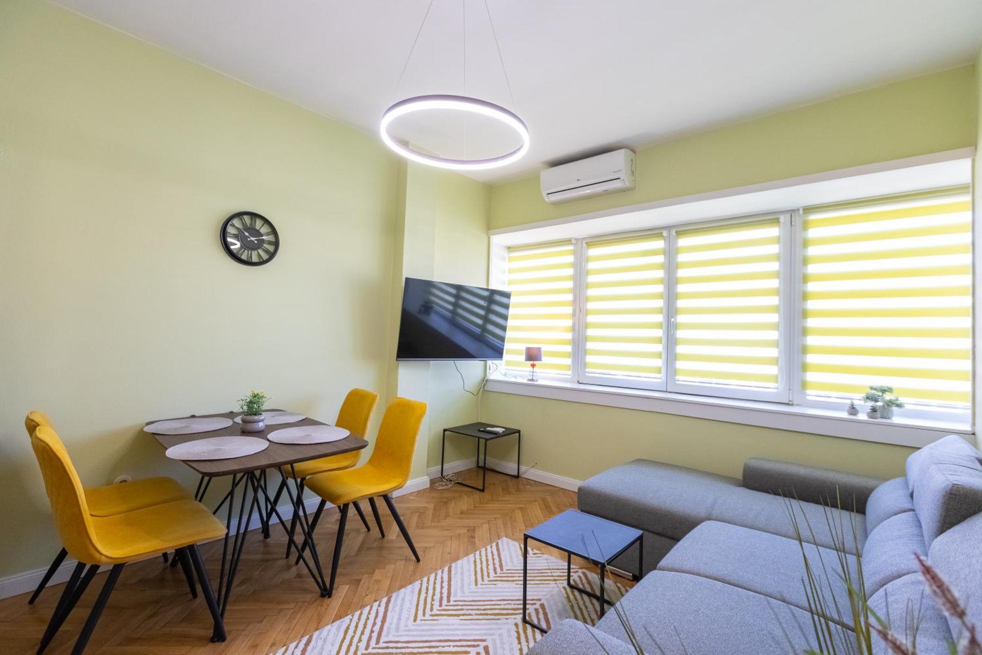 Ferienwohnung 1Bdr Flat In Center Of Sofia Vitoshka Blvd Exterior foto